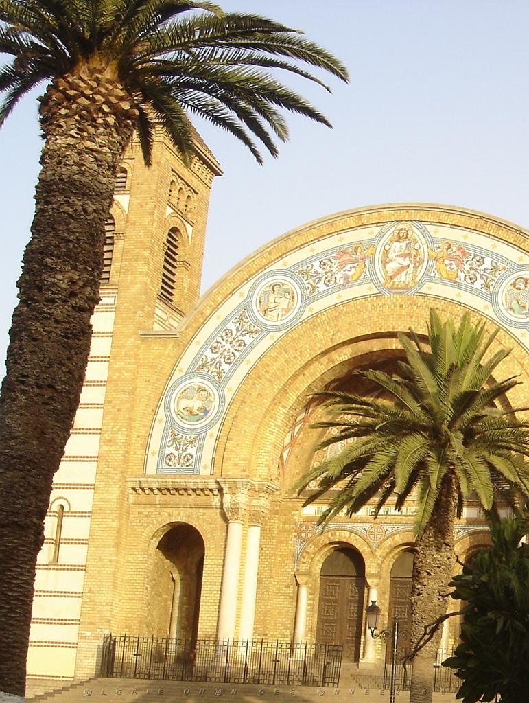 ORAN 2005 2007 la cathedrale.jpg